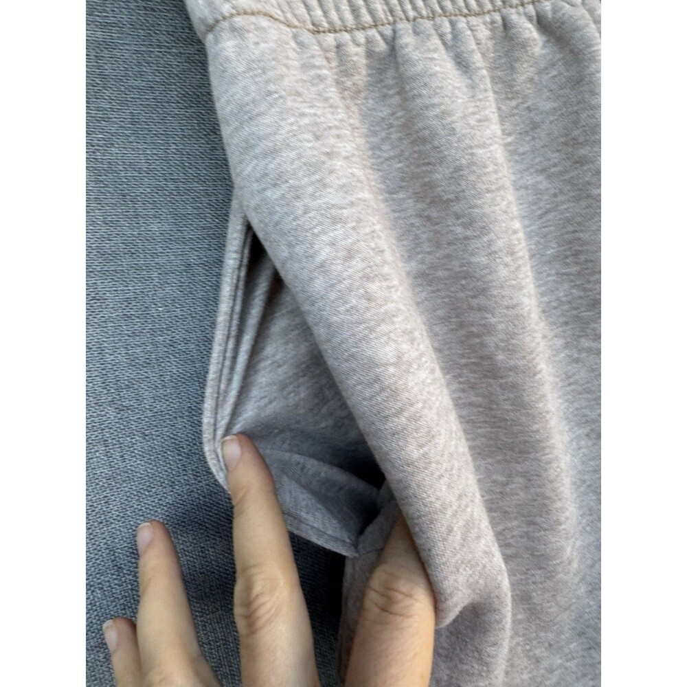 Abercrombie‎ & Fitch Women’s Large Beige Sweatshorts - Picture 5 of 8